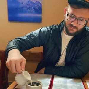 Meet your Posher, Joel